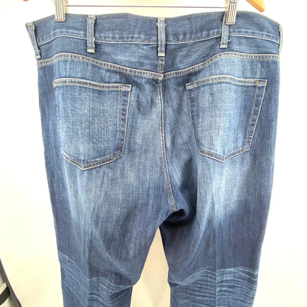 Cremieux Boot Cut Mens Jeans Relaxed Fit Medium Wash 5 Pocket Denim Pants 42x32